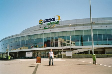 450x350-sazka_arena2.jpg